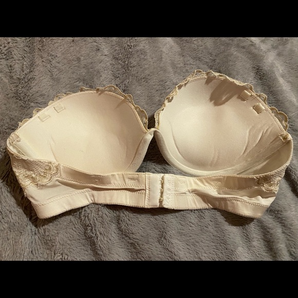 Like New strapless LaSenza bra - Picture 2 of 3